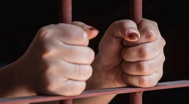 مصر : حبس أمرأة أنهت حياة أطفالها باستخدام حبوب سامة لحفظ الحبوب