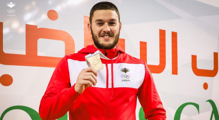 منتخب السباحة يواصل حصاد الميداليات في دورة الألعاب العربية