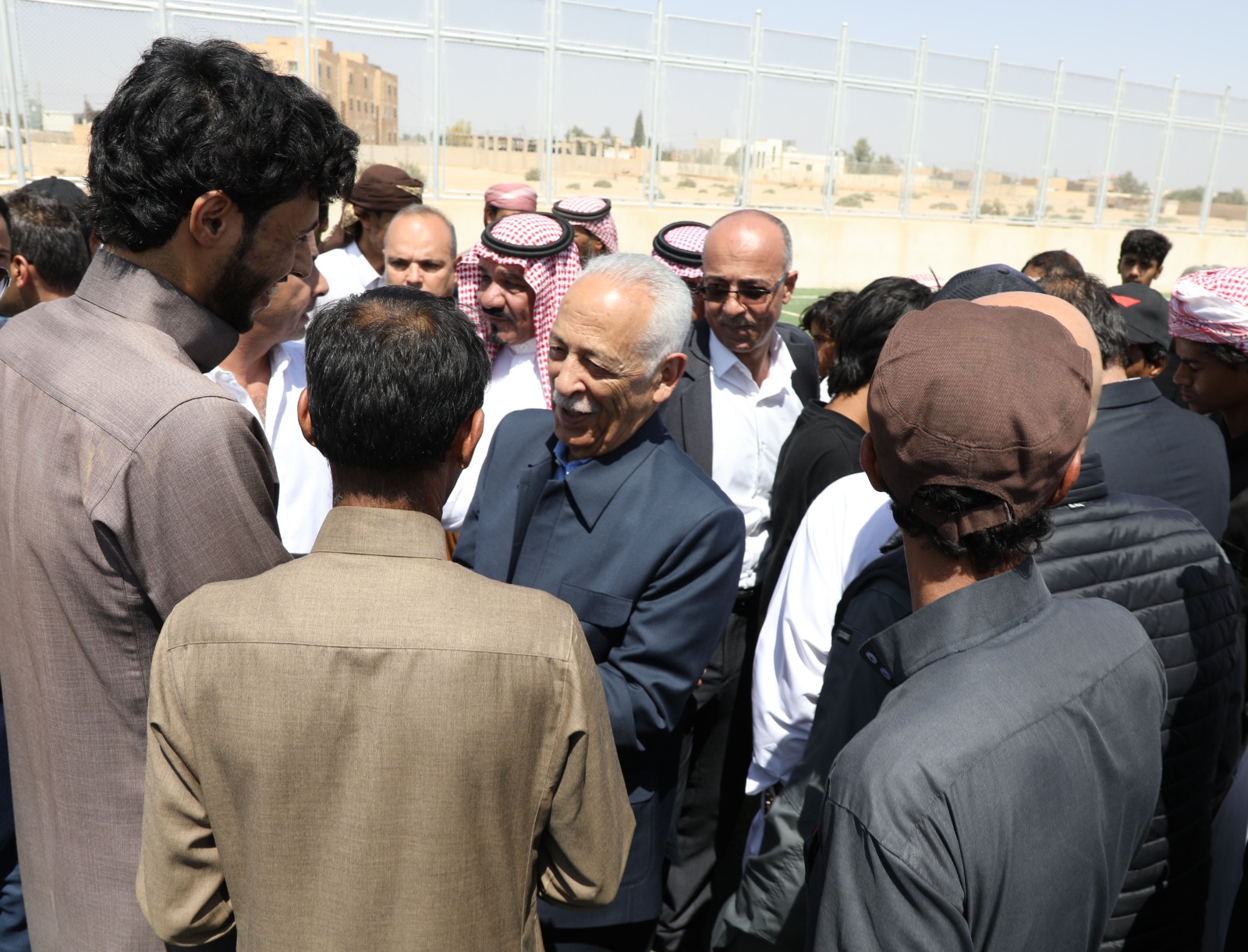 صورة حول : العيسوي يفتتح ويتفقد مشاريع مبادرات ملكية في معان العيسوي يفتتح ويتفقد مشاريع مبادرات ملكية في معان