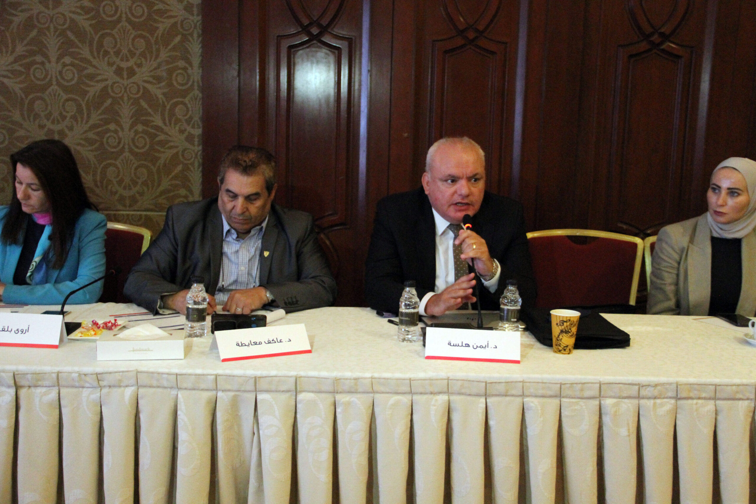 صورة حول : مشاورات وطنية للاستعراض الدوري الشامل لحقوق الإنسان<br />اجتماع ضم الحكومة والتحالفات المدنية الأردنية والمؤسسات الوطنية مشاورات وطنية للاستعراض الدوري الشامل لحقوق الإنسان<br />اجتماع ضم الحكومة والتحالفات المدنية الأردنية والمؤسسات الوطنية