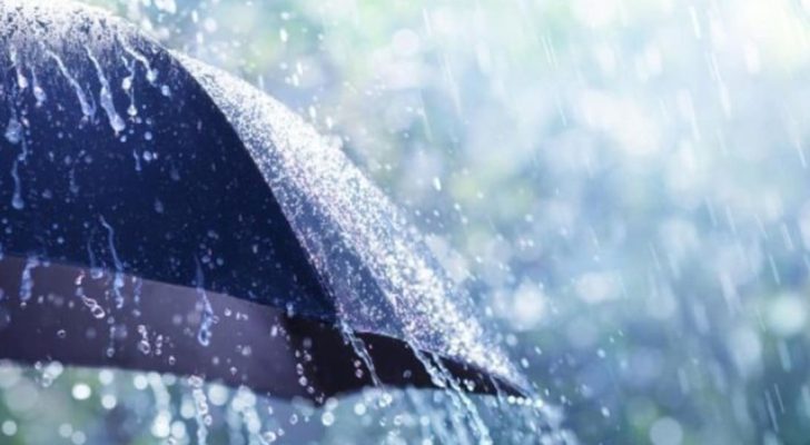 لبنان : هطول غزير مصحوب بالرعد والبرق