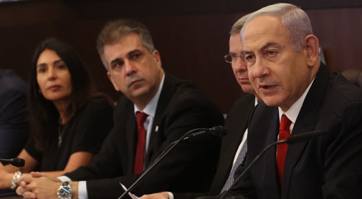 الإعلام العبري: نتياهو يبلغ الكابينت بحزمة تسهيلات للسلطة الفلسطينية