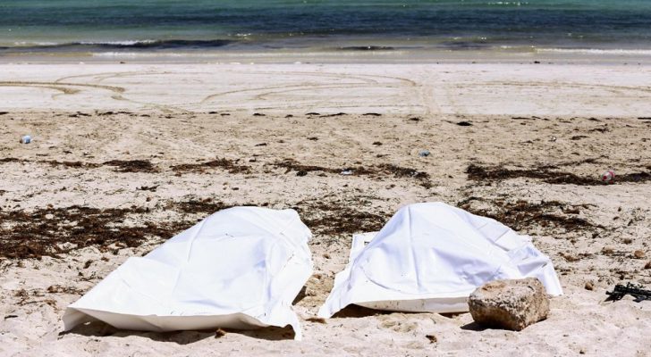 تونس: العثور على جثث مهاجرين على شاطئ صفاقس