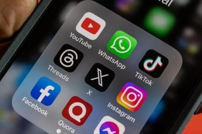 خلل فني يضرب منصة X