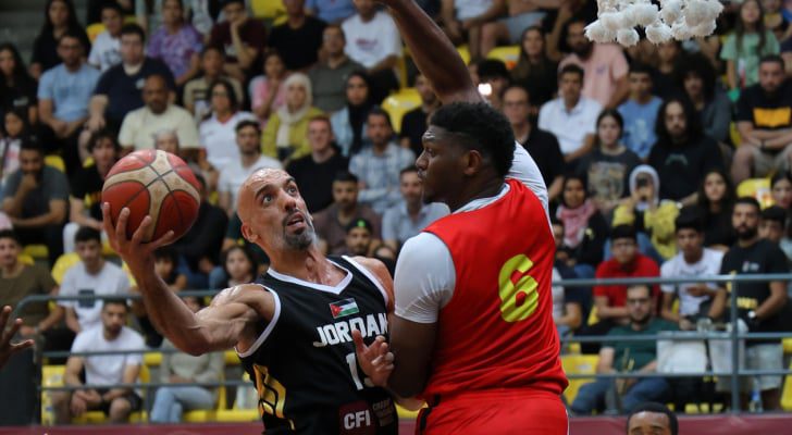 منتخب السلة يحقق ثاني انتصار له في بطولة كأس الملك