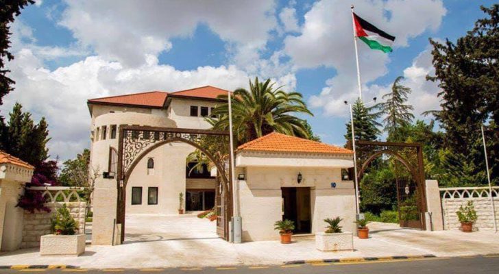 هل تعلن الحكومة عطلة نتيجة تأثر الأردن بالقبة الحرارية غير المسبوقة ؟