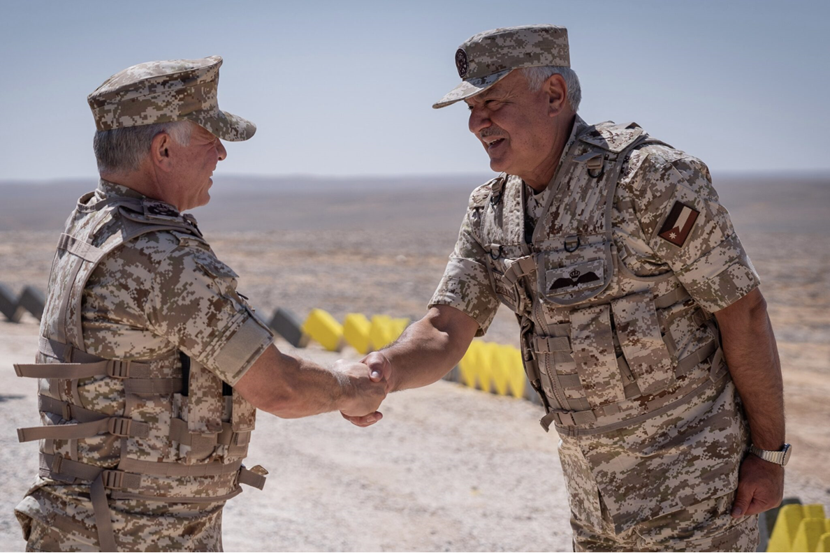 الملك يتابع مجريات التمرين التعبوي الرد الحازم