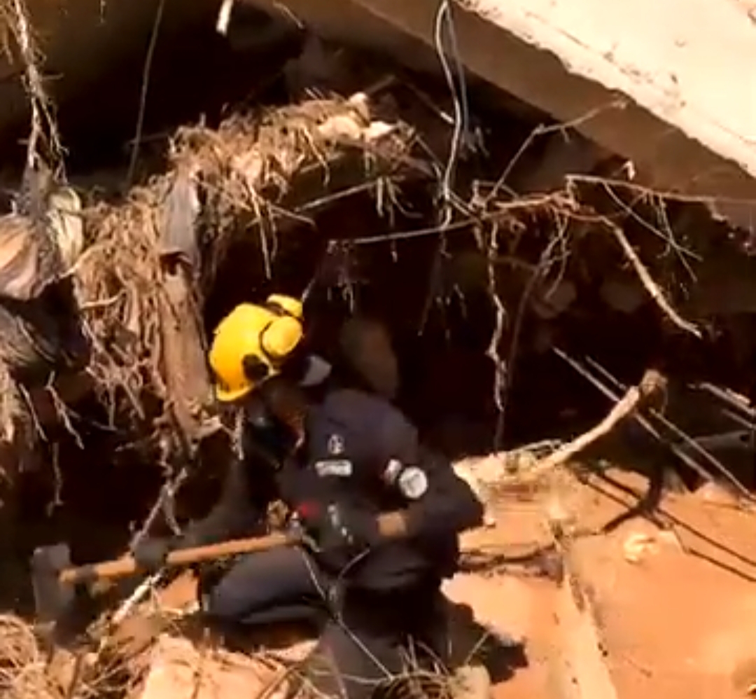 فيديو وصور .. مشاركه فريق الانقاذ الدولي الاردني مع اهلنا في ليبيا