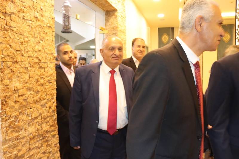 بالصور والفيديو ... الزميل القرعان يولم للفايز والعيسوي