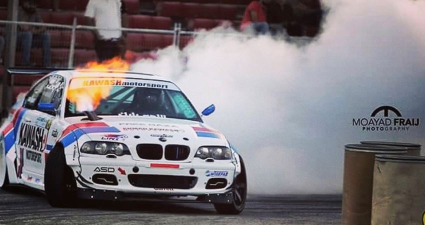 صورة حول : ٣٢ سائقا من الأردن ولبنان وفلسطين وسوريا يشاركون بسباق الدرفت ٣٢ سائقا من الأردن ولبنان وفلسطين وسوريا يشاركون بسباق الدرفت