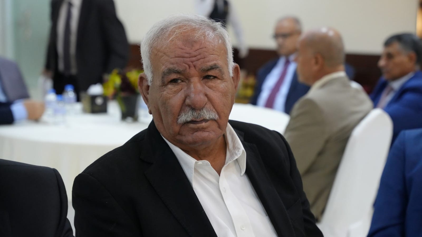 بالصور والفيديو ... الزميل القرعان يولم للفايز والعيسوي