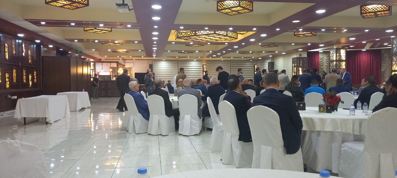 بالصور والفيديو ... الزميل القرعان يولم للفايز والعيسوي