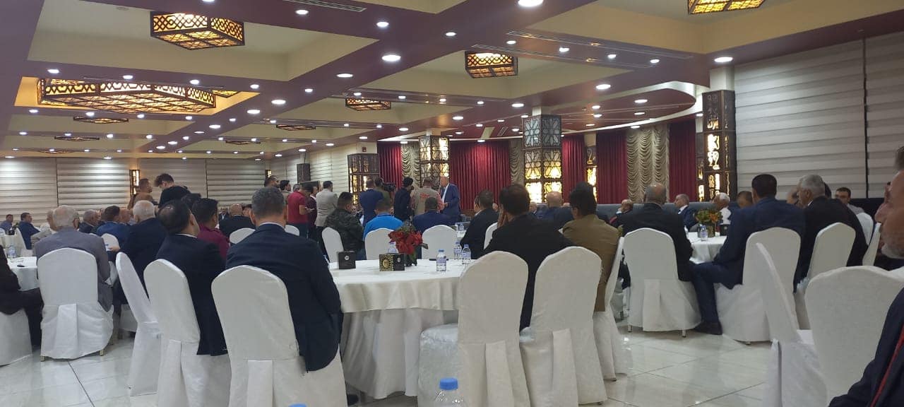 بالصور والفيديو ... الزميل القرعان يولم للفايز والعيسوي