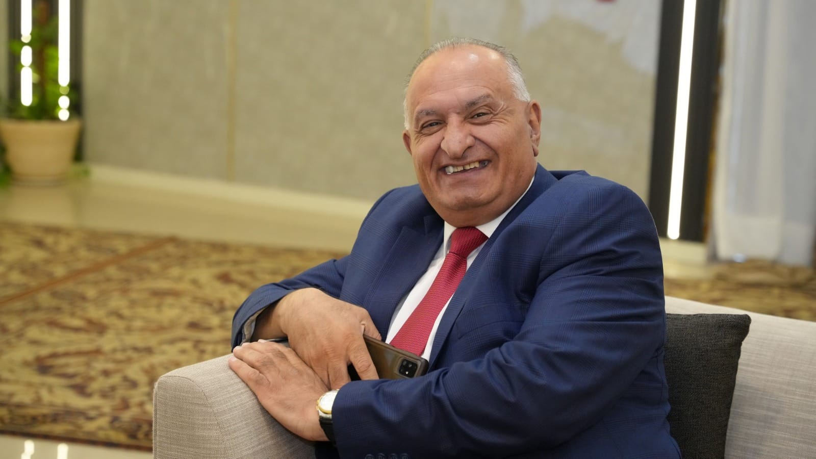 بالصور والفيديو ... الزميل القرعان يولم للفايز والعيسوي