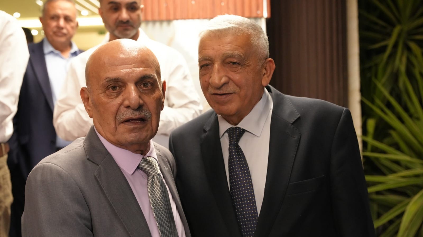 بالصور والفيديو ... الزميل القرعان يولم للفايز والعيسوي