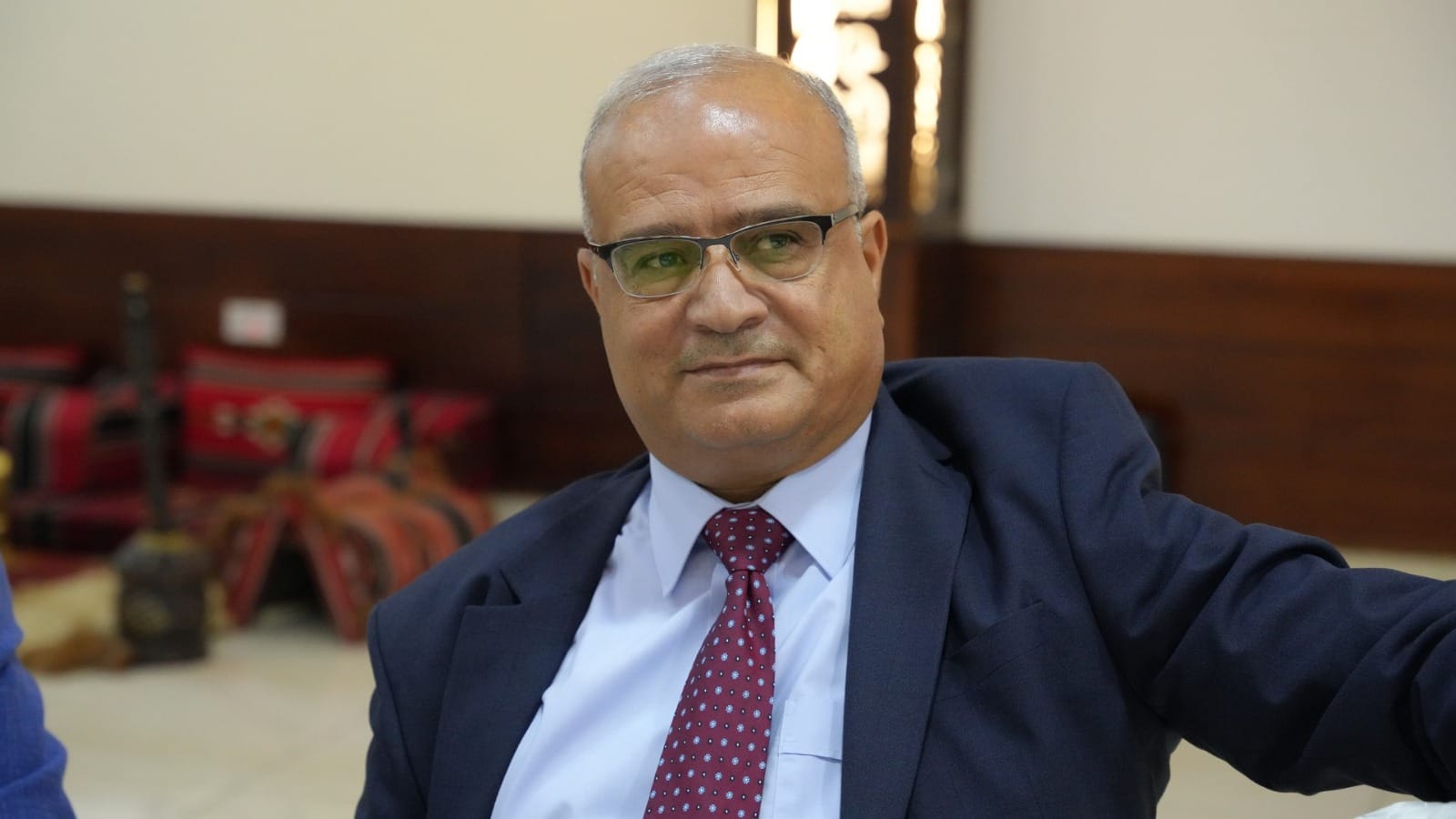 بالصور والفيديو ... الزميل القرعان يولم للفايز والعيسوي