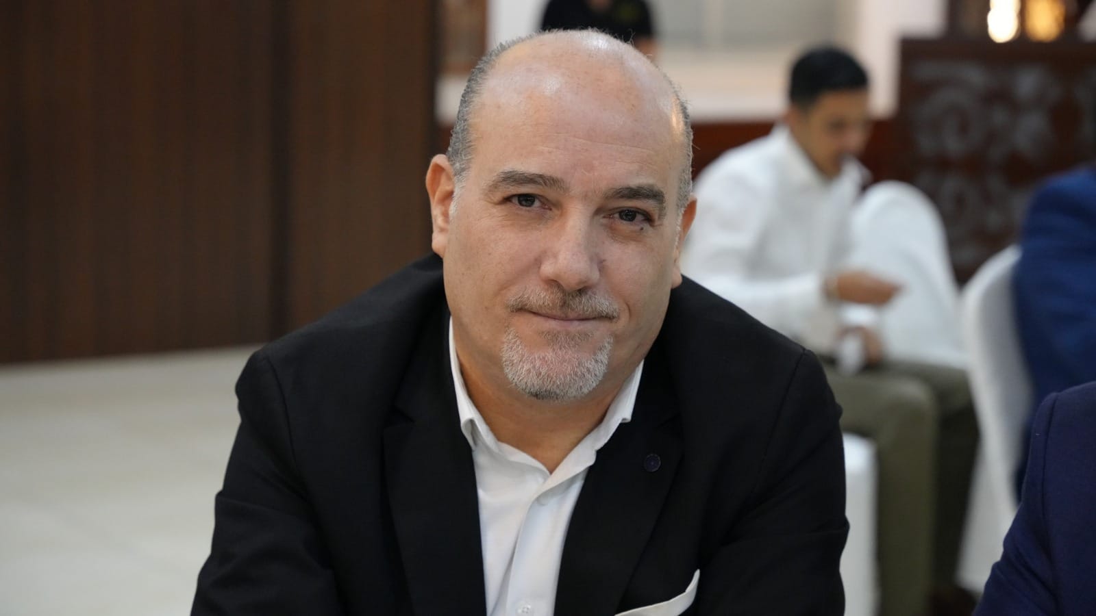 بالصور والفيديو ... الزميل القرعان يولم للفايز والعيسوي