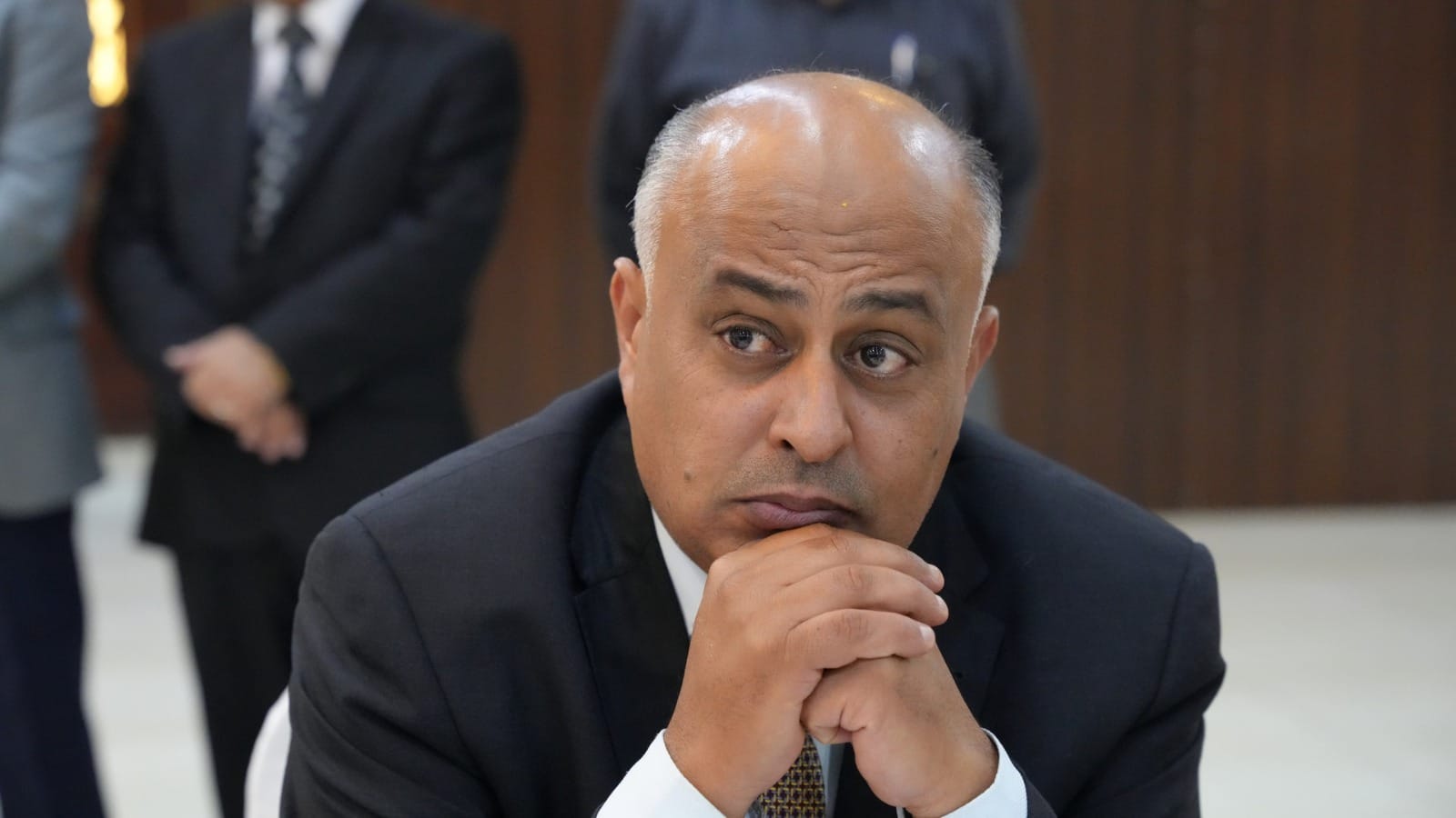 بالصور والفيديو ... الزميل القرعان يولم للفايز والعيسوي