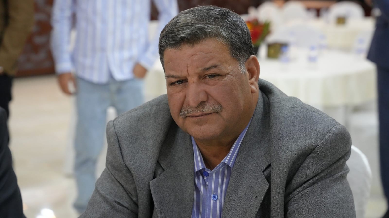 بالصور والفيديو ... الزميل القرعان يولم للفايز والعيسوي