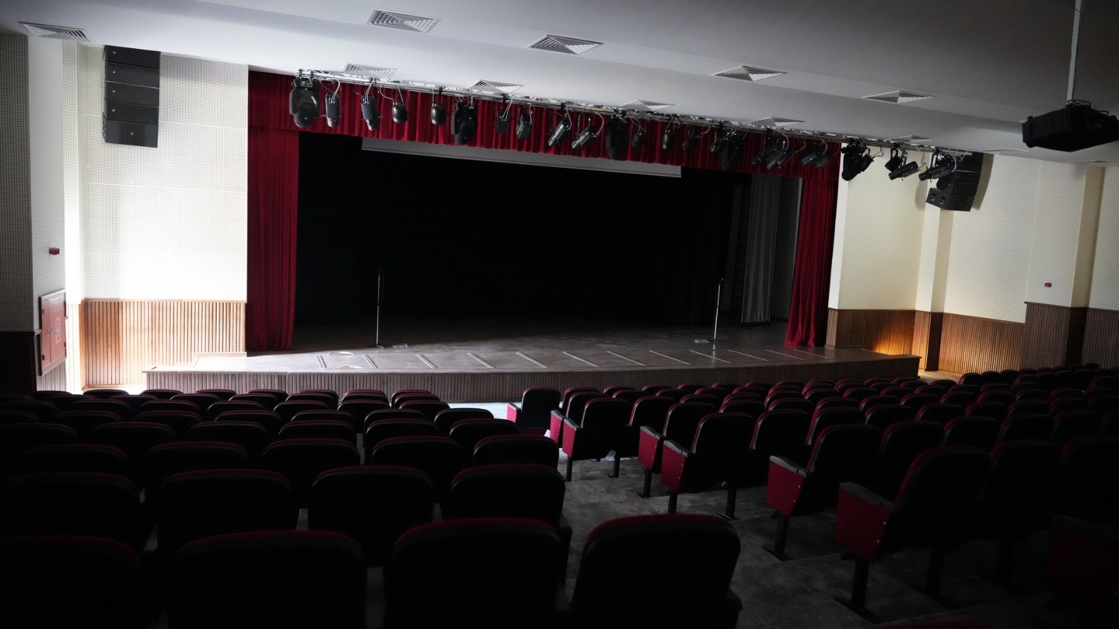 بالصور ... مكانة عجلون  لدى الإعلام الأردني والاجنبي