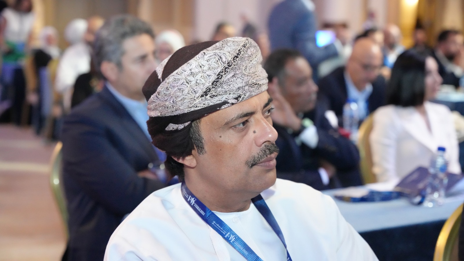 صورة حول : القطامين: نسبة التفاهة على مواقع التواصل الاجتماعي ٩٩ بالمئة..صور القطامين: نسبة التفاهة على مواقع التواصل الاجتماعي ٩٩ بالمئة..صور
