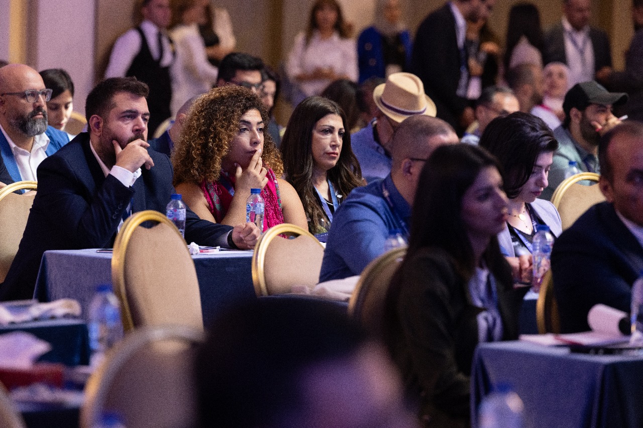 ملتقى مستقبل الإعلام والاتصال ينهي أعمال يومه الأول بمناقشة تحديات منصات التواصل الاجتماعي وحرية التعبير وخطاب الكراهية