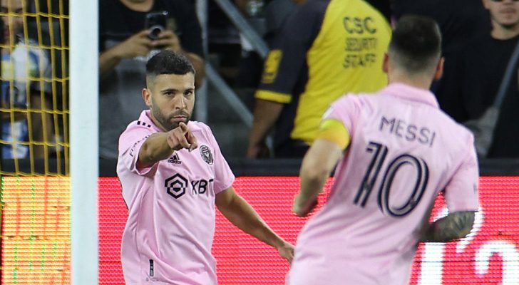 صورة حول : الإصابة تضرب ميسي وألبا الإصابة تضرب ميسي وألبا