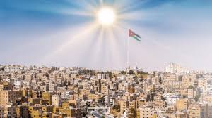 الأجواء اليوم تستمر حارة نسبياً في اغلب المناطق