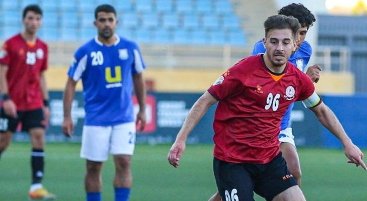 حكم مباراة سحاب والرمثا يُعلن إنهائها بسبب عدم نزول الفريقين للملعب