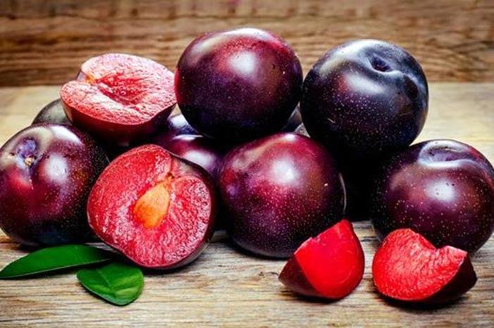 صورة حول : كشف فوائد البرقوق "الخوخ" للصحة كشف فوائد البرقوق "الخوخ" للصحة