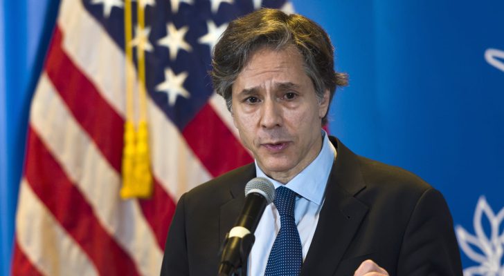 واشنطن تعلق جزءا من مساعداتها للغابون بعد الانقلاب