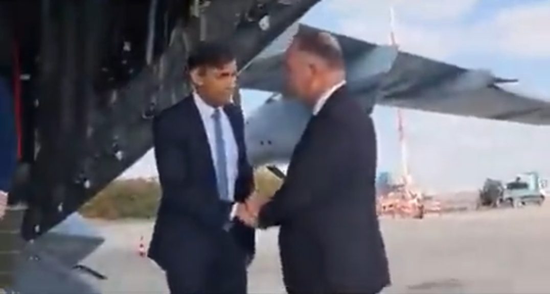 سوناك يعلن عن مساعدات بريطانية إضافية بقيمة ٢٠ مليون جنيه إسترليني لقطاع غزة