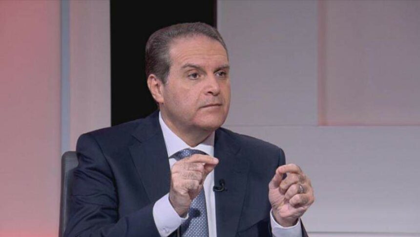 صورة حول : مؤتمر صحفي للهواري اليوم حول الحملة الوطنية للتطعيم مؤتمر صحفي للهواري اليوم حول الحملة الوطنية للتطعيم
