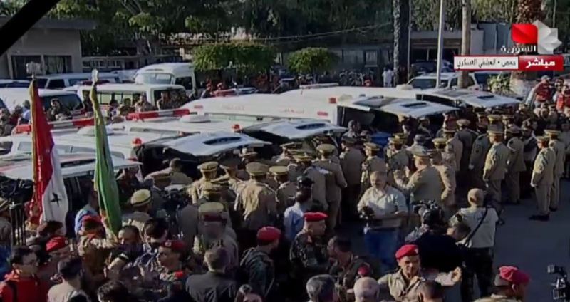 شاهدوا فيديو وصور .. تشييع ضحايا الهجوم على الكلية الحربية في حمص