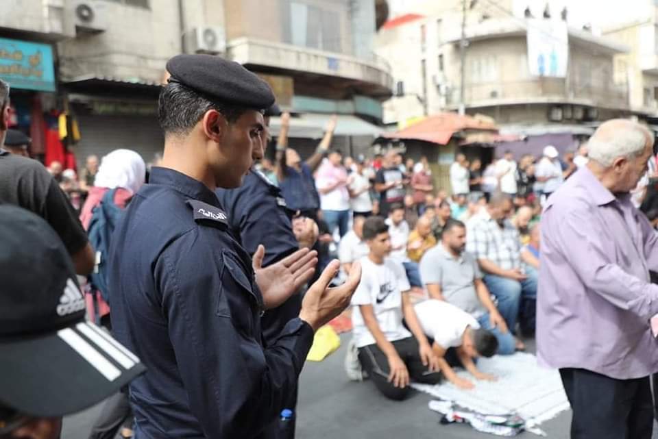 بالصور نشامى الأمن العام ينشرون الأمن ويحافظون على الأمان