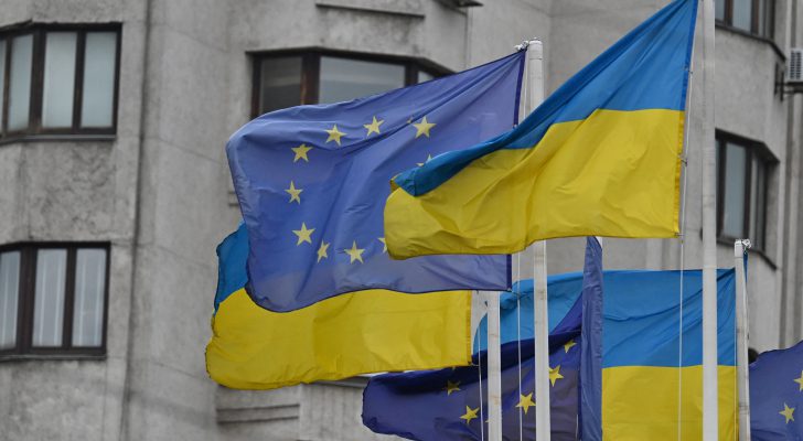 انفجارات تهز كييف قبيل محادثات جنيف