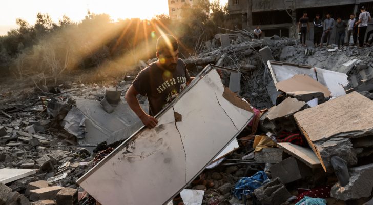 السعوديه تطالب بممرات آمنة في غزة