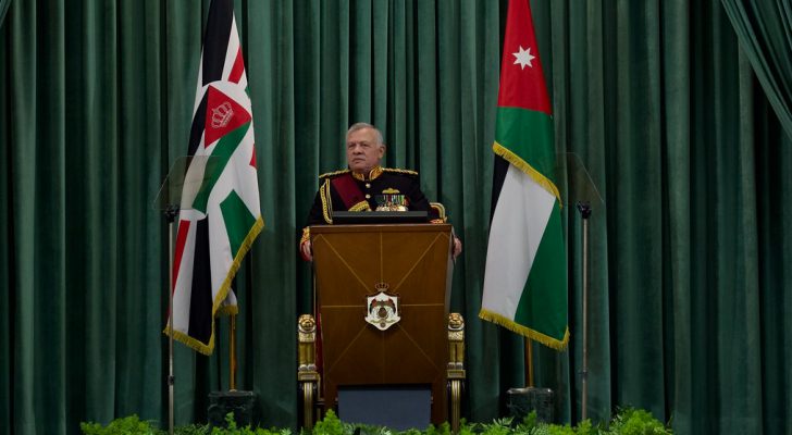 الملك يفتتح الدورة العادية الثالثة لمجلس الأمة التاسع عشر الأربعاء