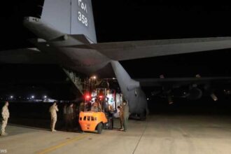 عملية الإنزال الجوي في غزة تفرح الأردنيين