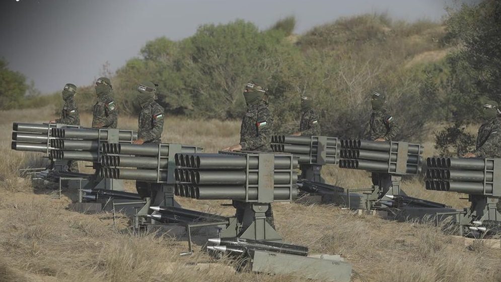 صورة حول : القسام: استهدفنا تحشدات قوات العدو في مستعمرة حوليت بمنظومة الصواريخ رجوم القسام: استهدفنا تحشدات قوات العدو في مستعمرة حوليت بمنظومة الصواريخ رجوم