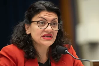 النواب الأمريكي يلوم النائبة رشيدة طليب لانتقادها دعم إدارة بايدن للحرب التي تشنها إسرائيل على غزة