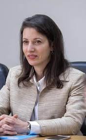 شركة توزيع الكهرباء تعلن رفع جاهزيتها استعدادًا للمنخفض الجوي