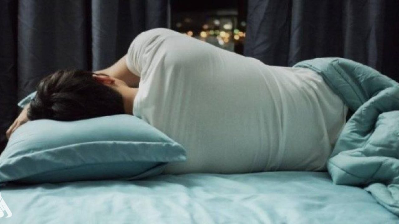 صورة حول : طبيبة توضح أسباب حدوث الصداع بعد الاستيقاظ طبيبة توضح أسباب حدوث الصداع بعد الاستيقاظ