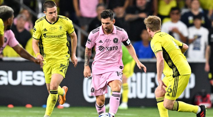 صورة حول : ميسي يقتحم عالم الألعاب الإلكترونية ميسي يقتحم عالم الألعاب الإلكترونية