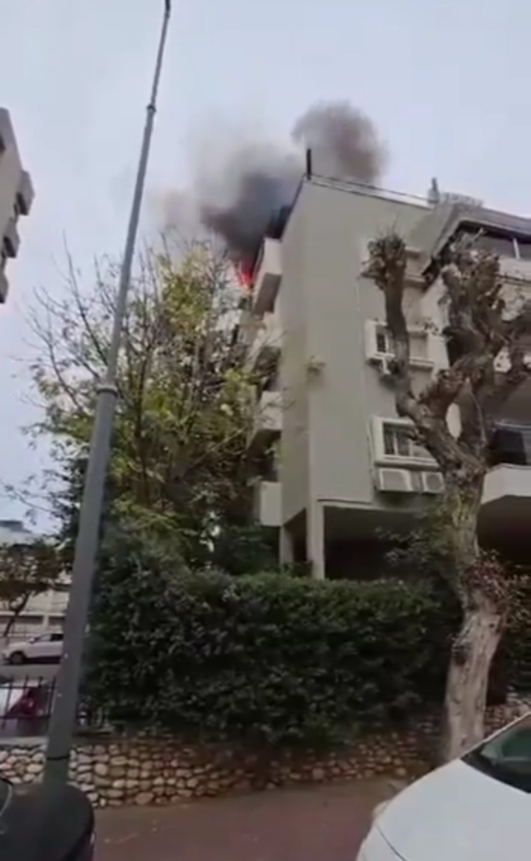 Today, the Qassam Brigades are targeting several settlements, including Tel Aviv, with missile barrages