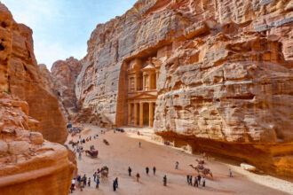 بريزات: تراجع كبير في أعداد سياح البترا