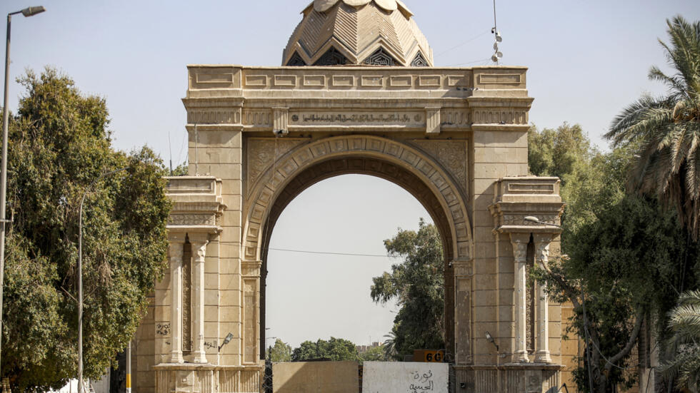 صورة حول : بغداد : استهداف سفارة الولايات المتحدة بثلاثة صواريخ بغداد : استهداف سفارة الولايات المتحدة بثلاثة صواريخ