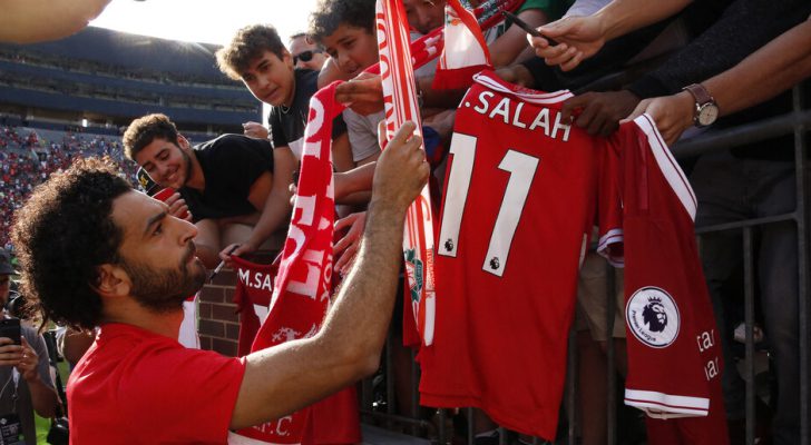 صورة حول : ملاكم بريطاني يبيع قميص محمد صلاح في مزاد علني لصالح فلسطين ملاكم بريطاني يبيع قميص محمد صلاح في مزاد علني لصالح فلسطين