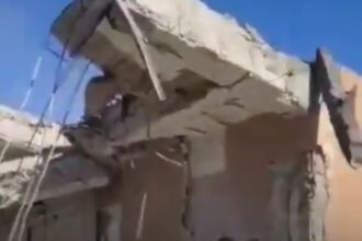 شاهد إصابات مباشرة لإطلاق رشقات صاروخية من غزة استهدفت مستعمرة نتيفوت في النقب الغربي