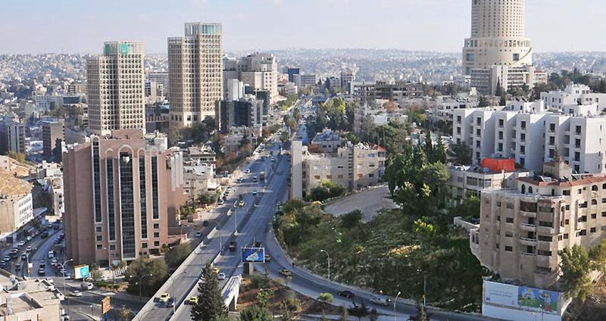 الأجواء اليوم باردة في المناطق الجبلية،ط وباردة نسبياً في باقي المناطق